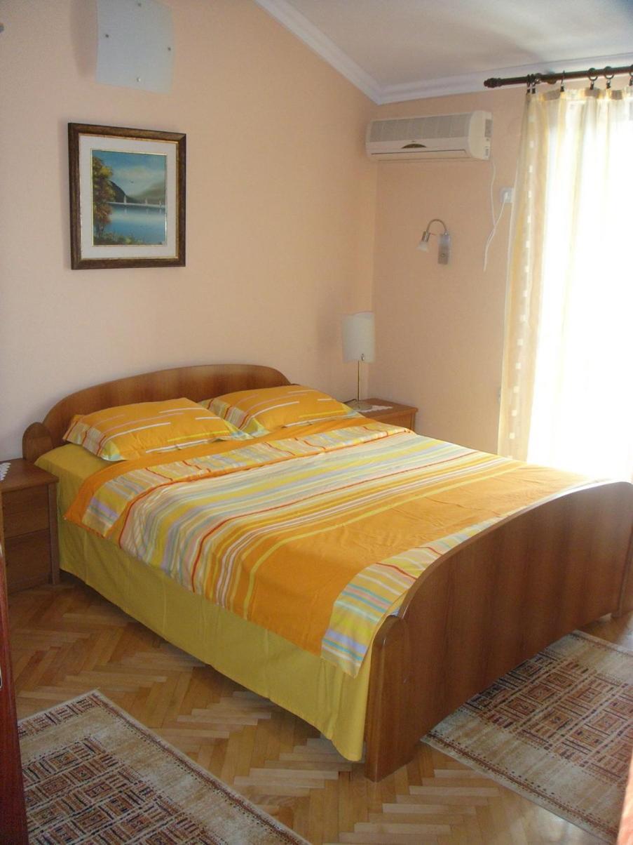 Apartments Grispolis Tivat Exterior photo