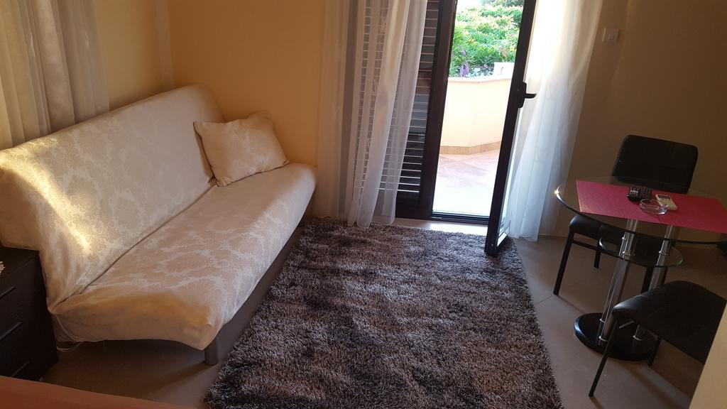Apartments Grispolis Tivat Exterior photo